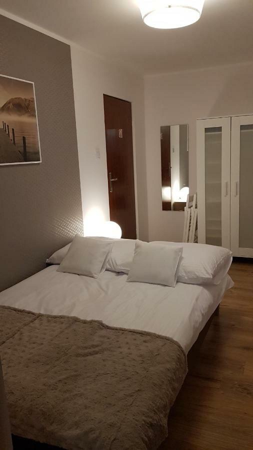 Pokoje Goscinne Venezia 차플리넥 외부 사진